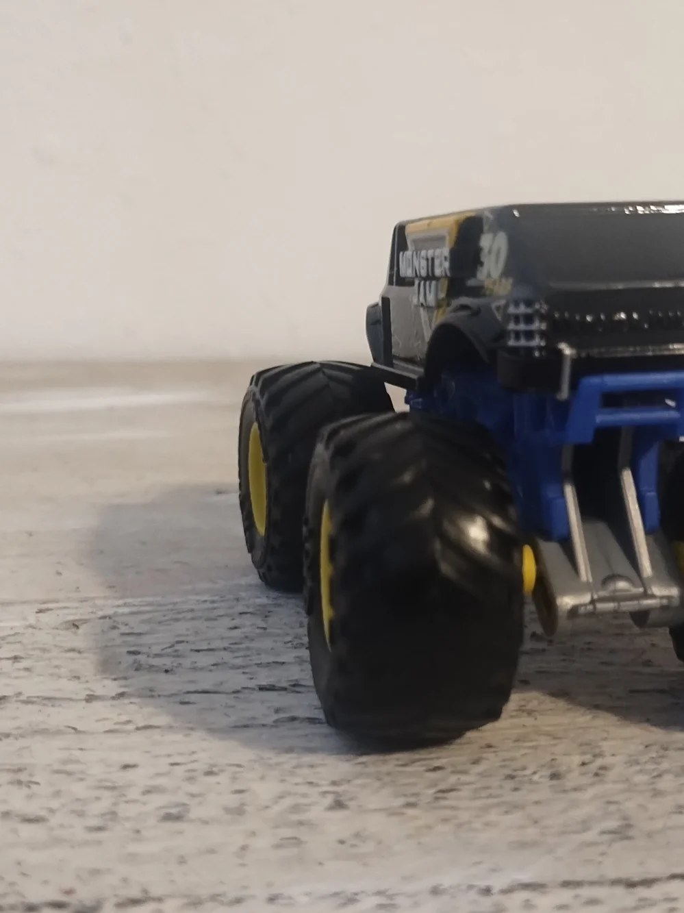 Hot Wheels 2023 monster